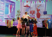 27. Shopping Session (FS2022) 04.JPG